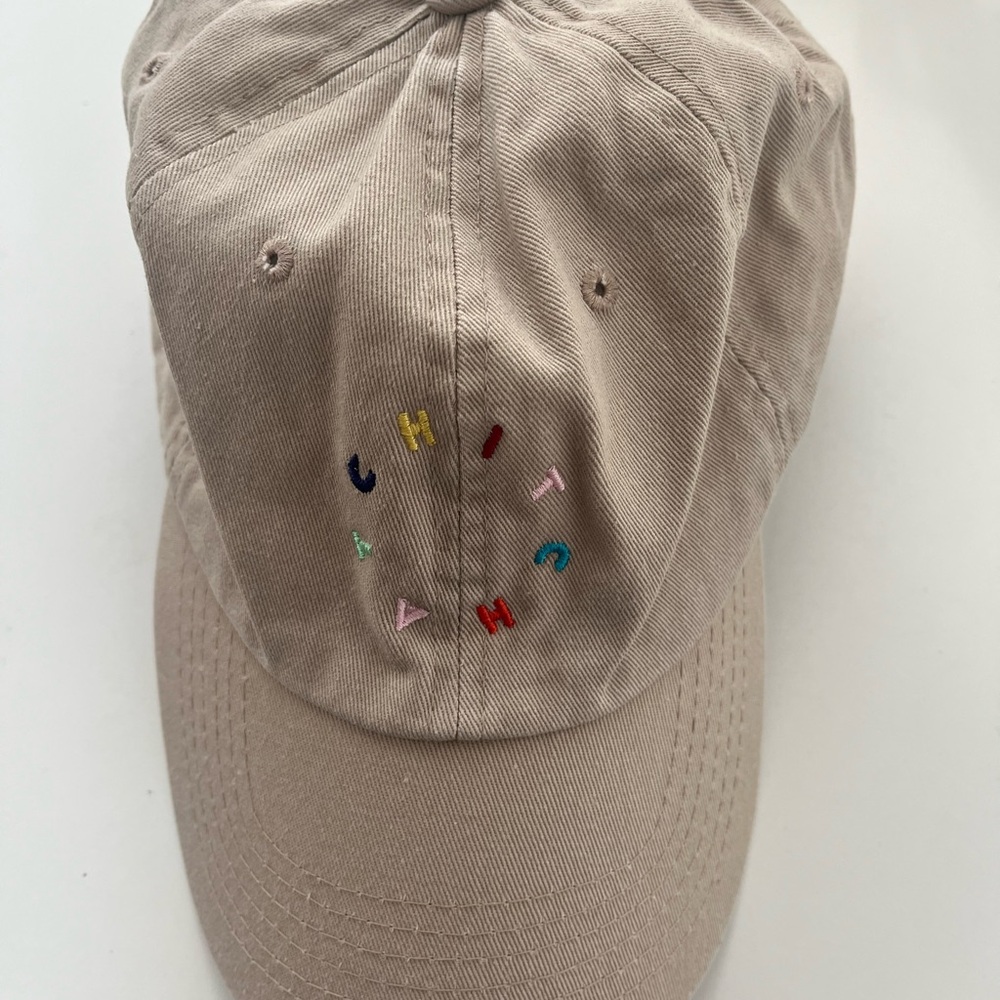 Beige Cap with Colorful Embroidery tchitchat